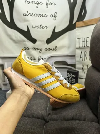 Adidas Amarelo Branco Retro Runner Três Listras Painel Lateral Sneakers Lifestyle 5