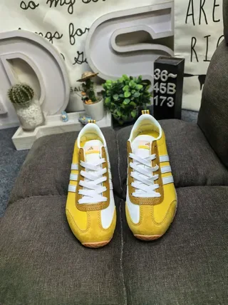 Adidas Amarelo Branco Retro Runner Três Listras Painel Lateral Sneakers Lifestyle 10