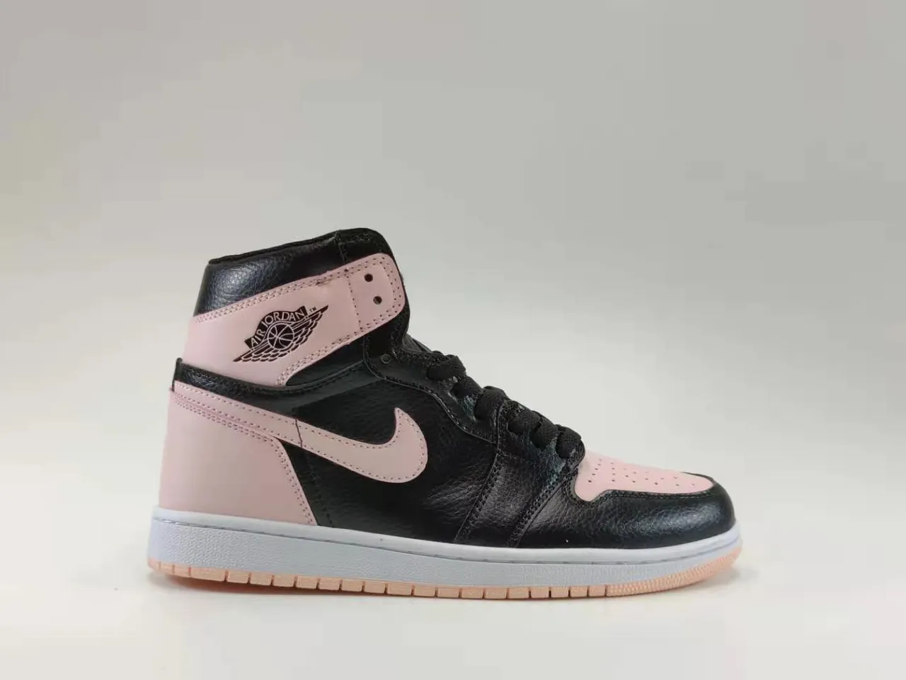 Air Jordan 1 Black Pink Lifestyle Basketball Shoes 2