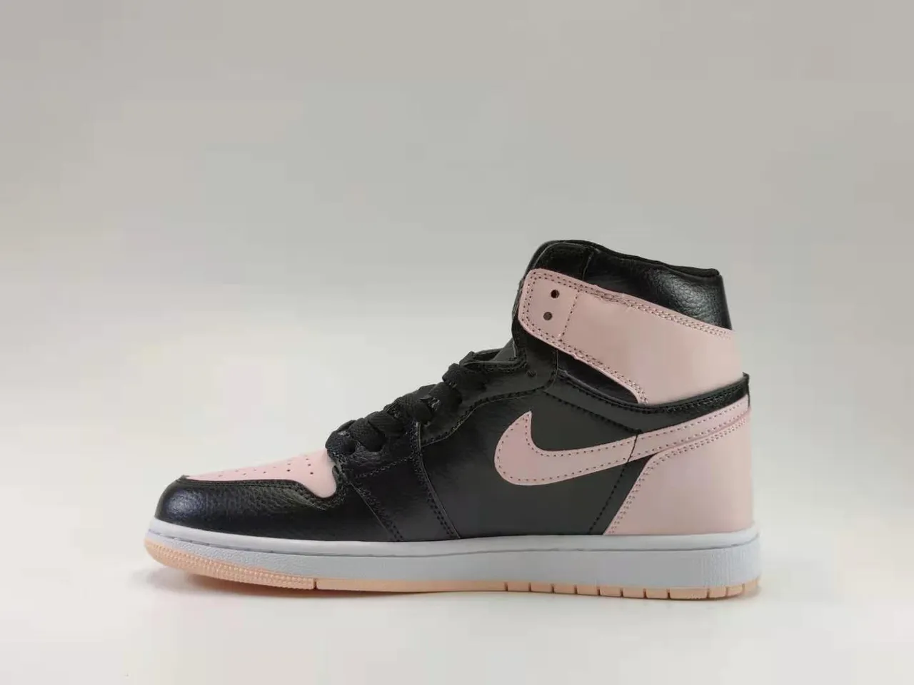 Air Jordan 1 Black Pink Lifestyle Basketball Shoes 3