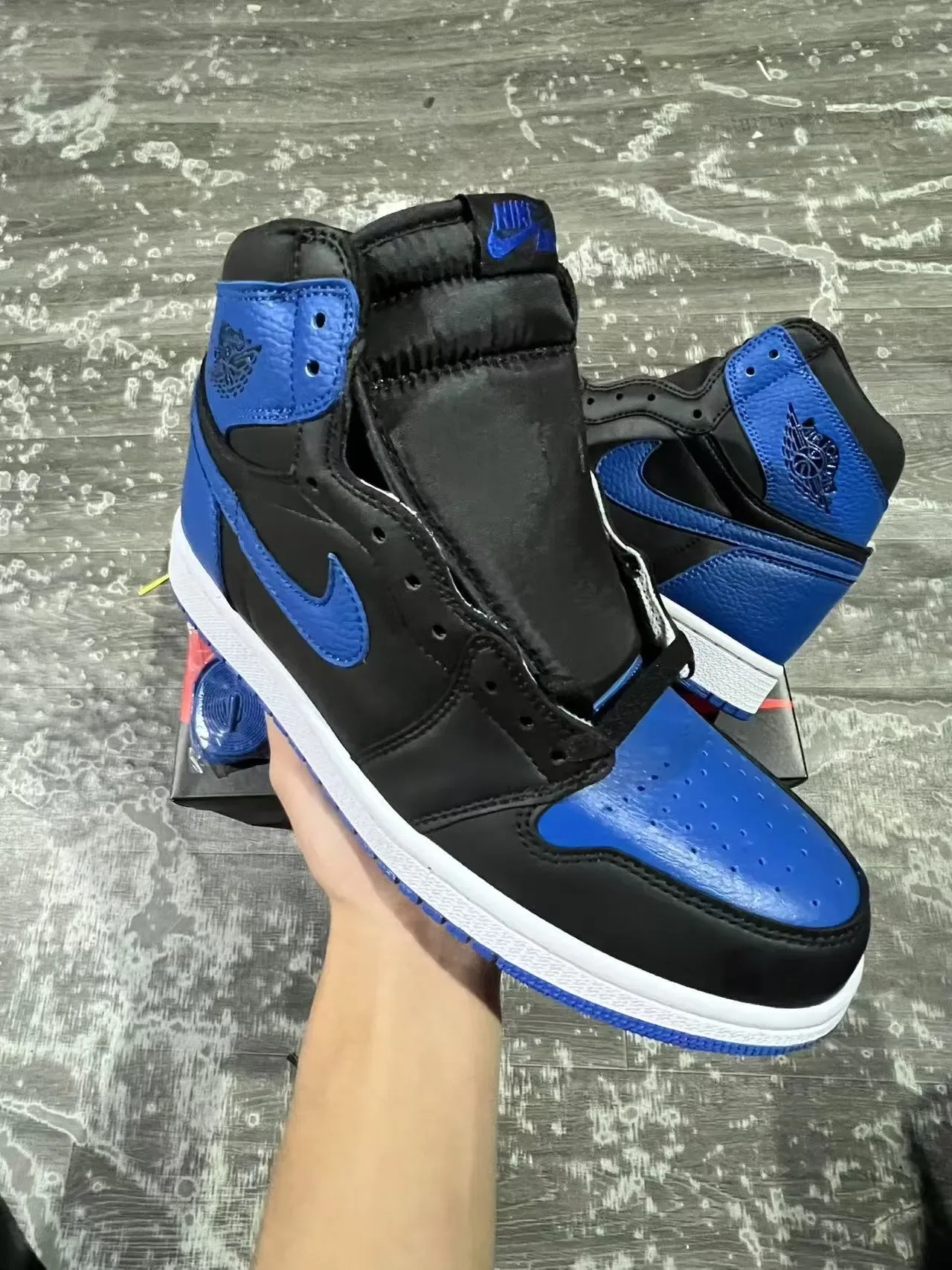 Air Jordan 1 Noir Bleu Royal Cuir Chaussures de Basketball 2