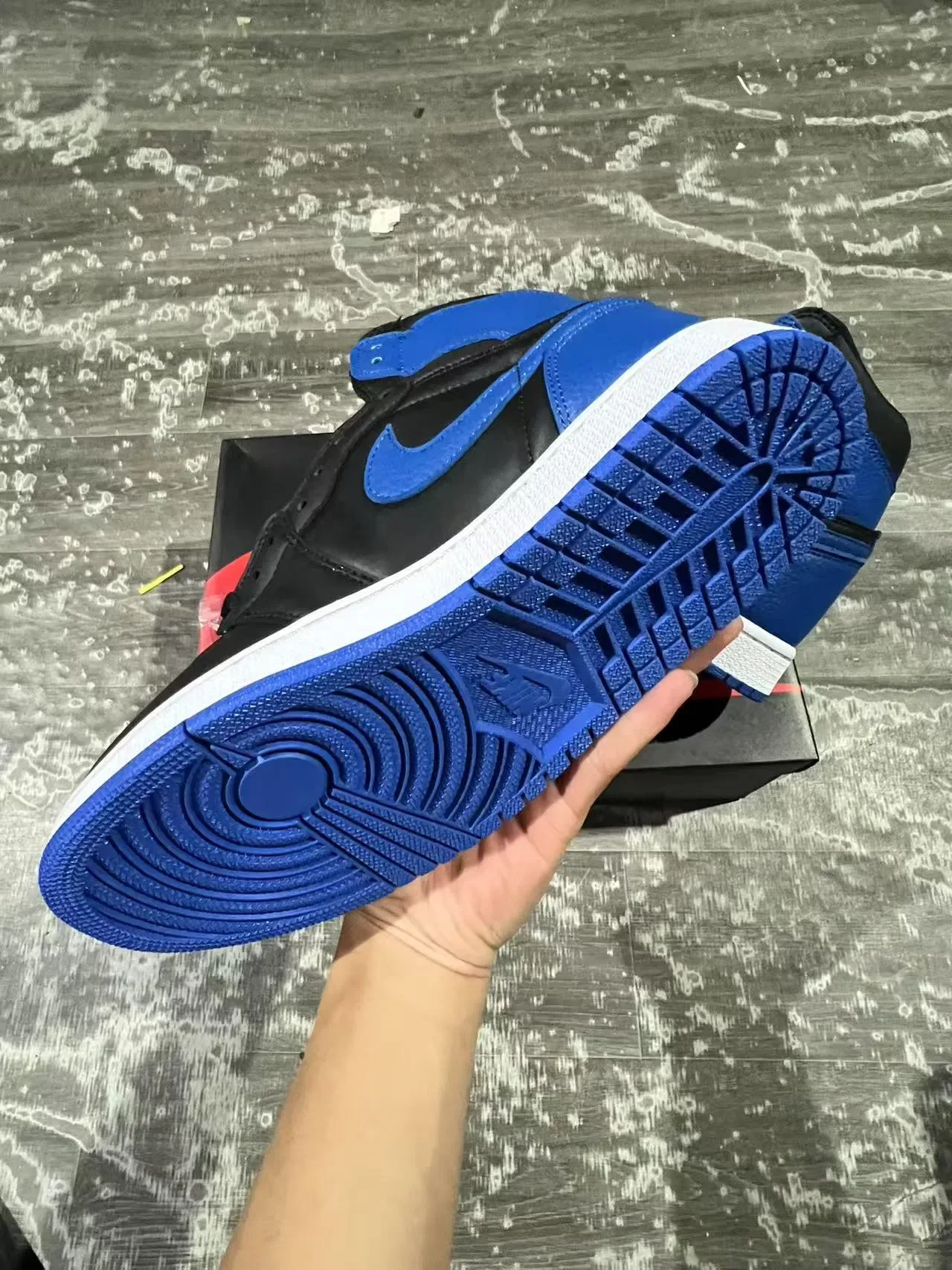 Air Jordan 1 Noir Bleu Royal Cuir Chaussures de Basketball 6