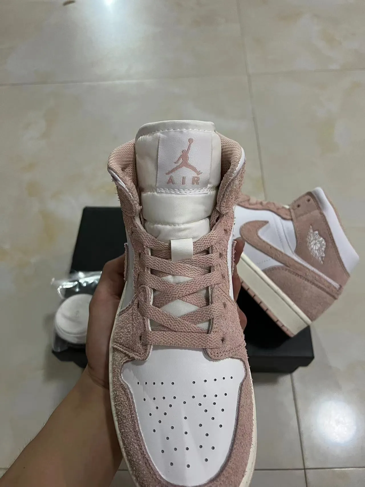 Air Jordan 1 High Dusty Pink and White Basketball Shoes 3