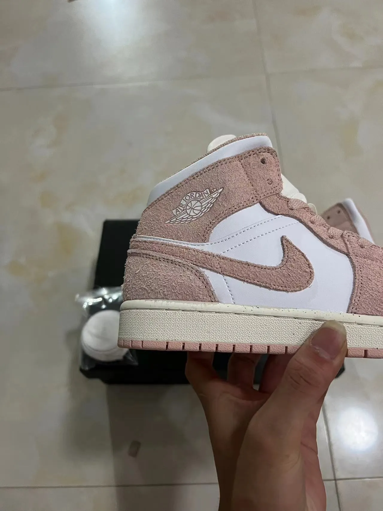 Air Jordan 1 High Dusty Pink and White Basketball Shoes 7