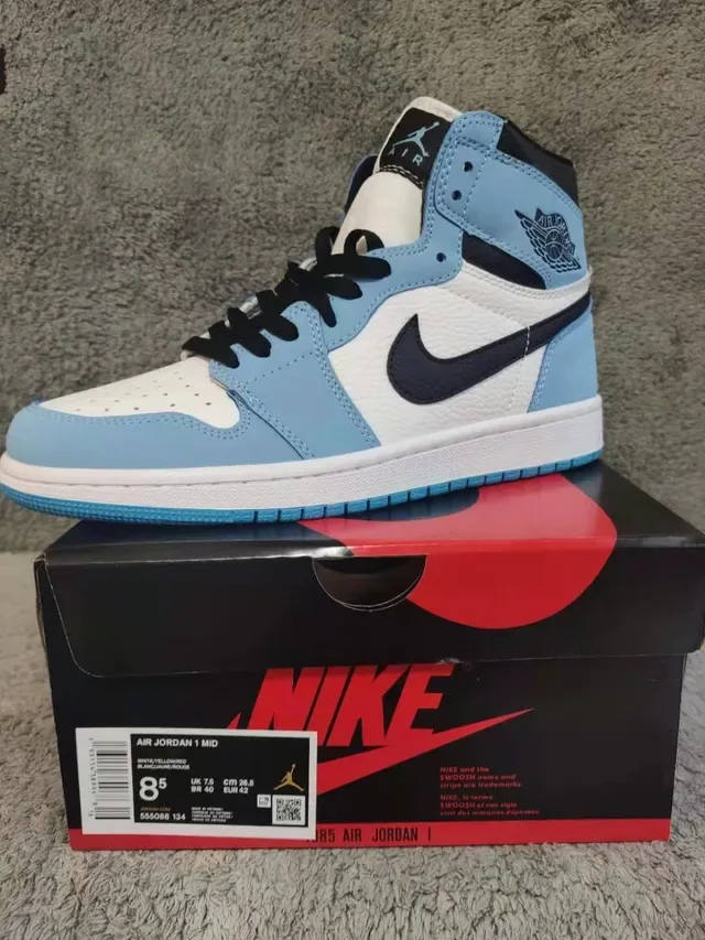 Air Jordan 1 High Tênis de Basquete Azul Claro Branco Preto 2