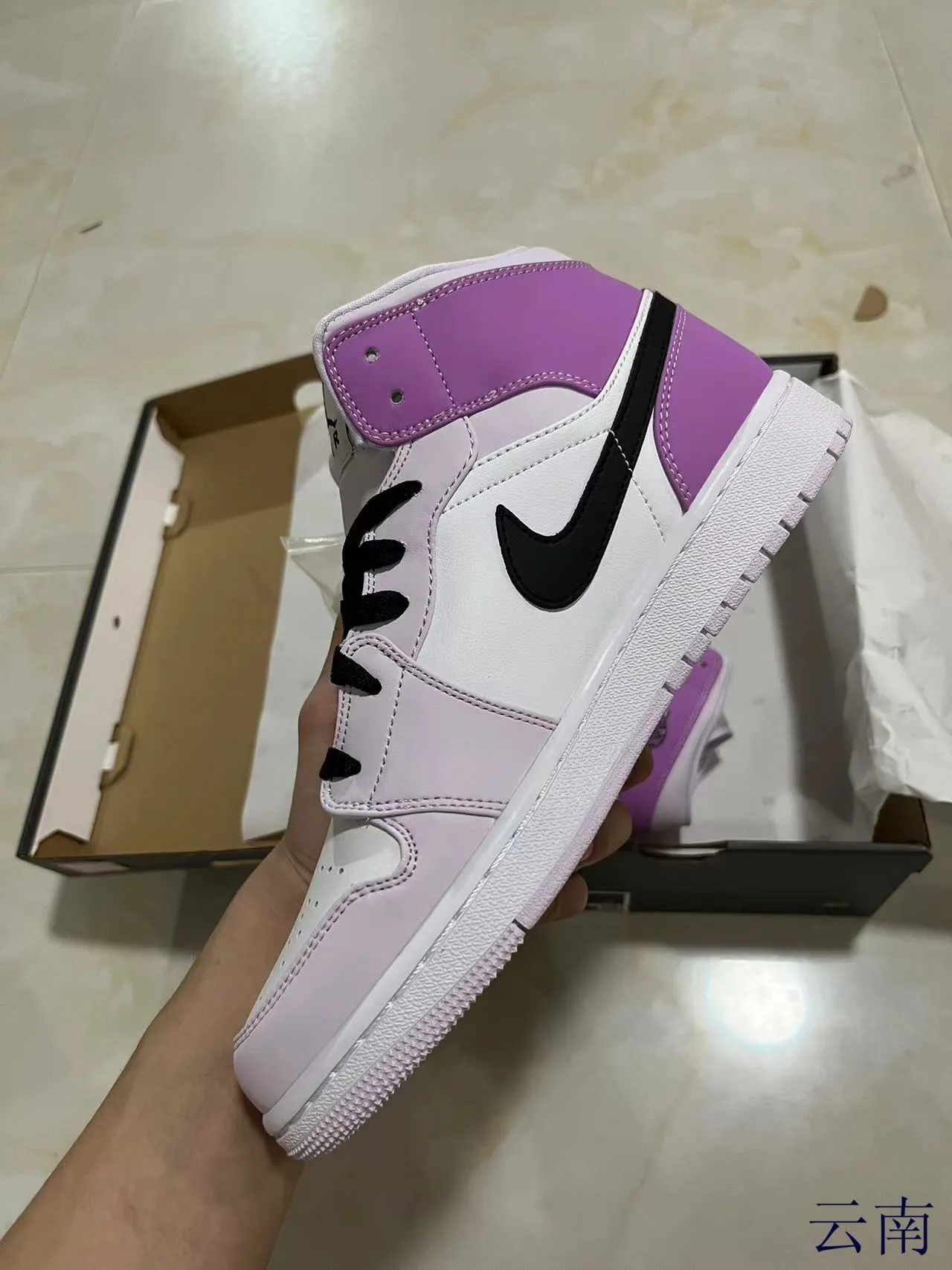 Air Jordan 1 High Purple White Black Basketball Shoes 4