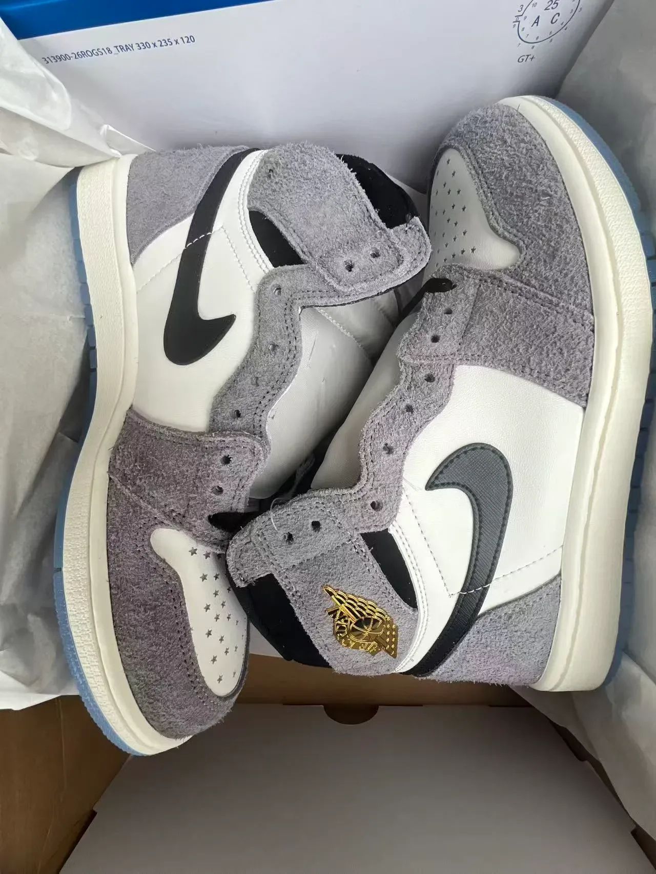 Air Jordan 1 High Top Chaussures de Basketball Gris Blanc Noir Or 9
