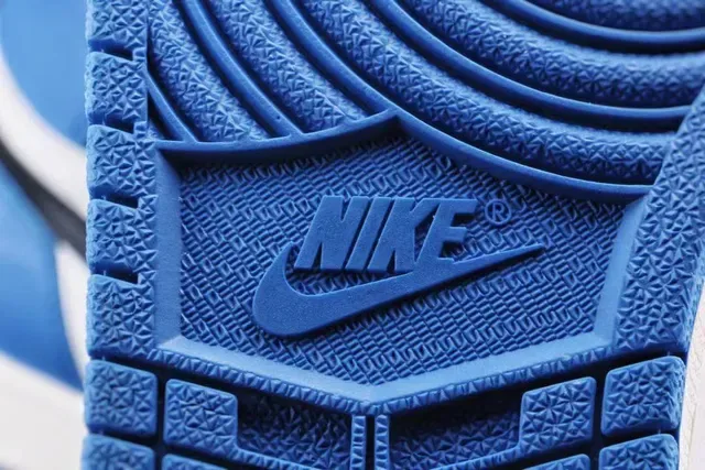 Air Jordan 1 Royal Blue White Black Basketball Shoes 3