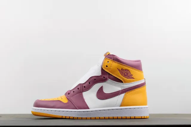 Air Jordan 1 Yellow Purple White Basketball Shoes 5