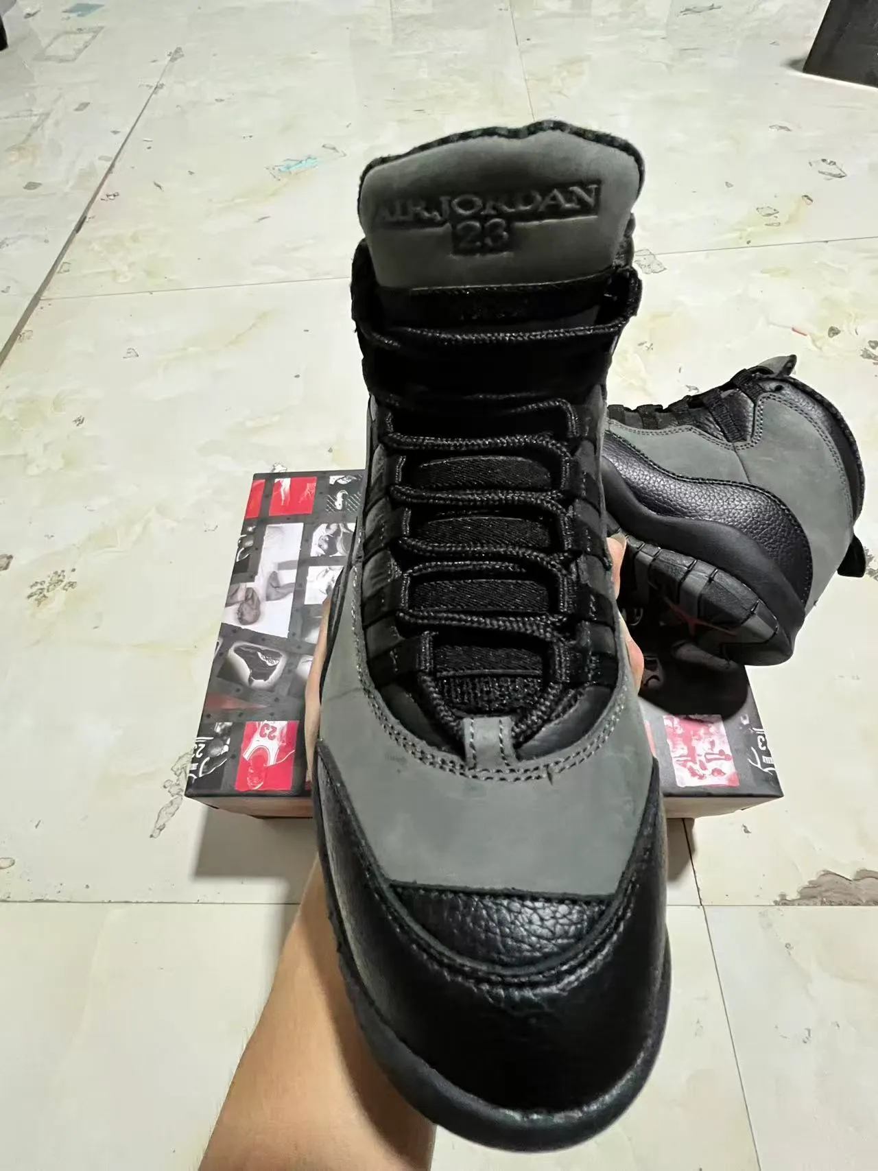 Air Jordan 10 Black and Dark Gray Basketball Shoes 3