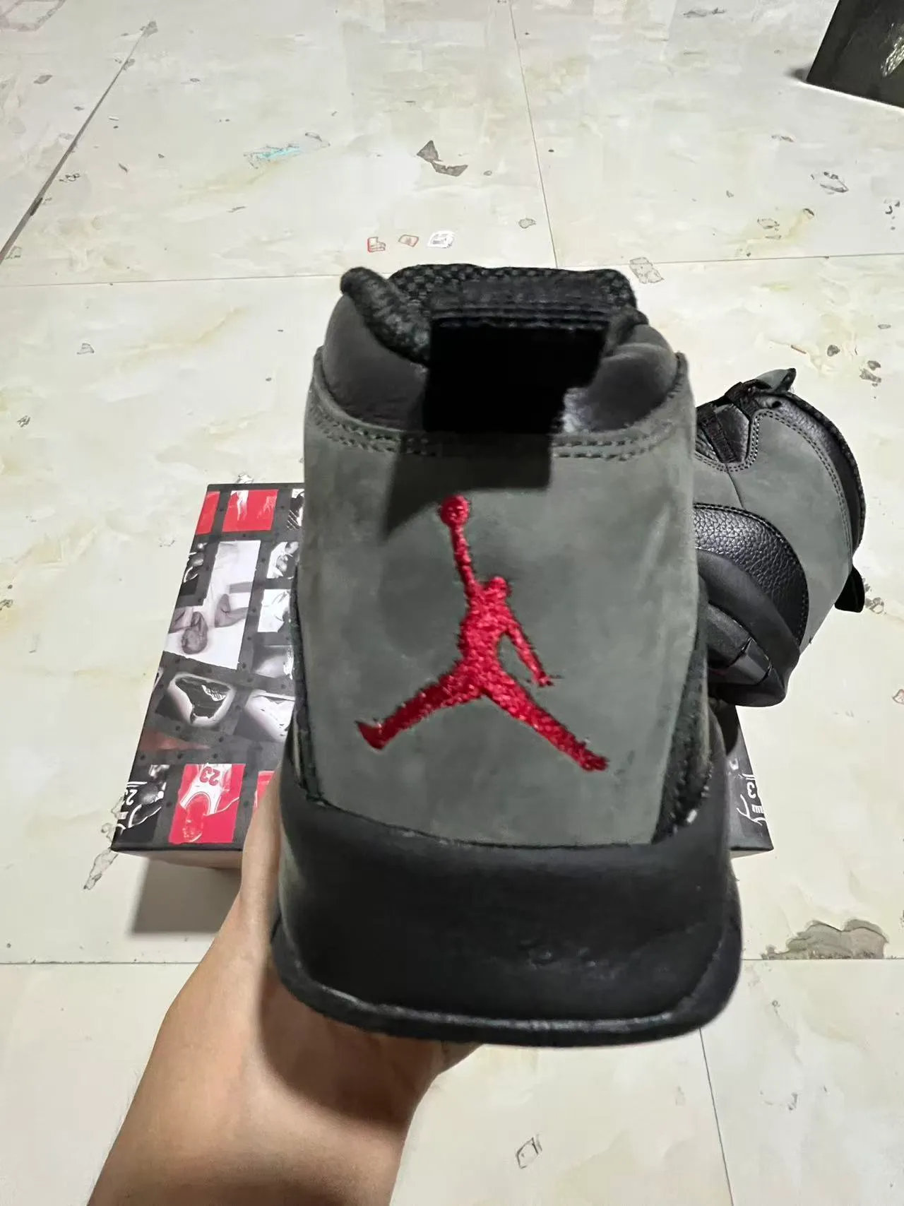 Air Jordan 10 Black and Dark Gray Basketball Shoes 8