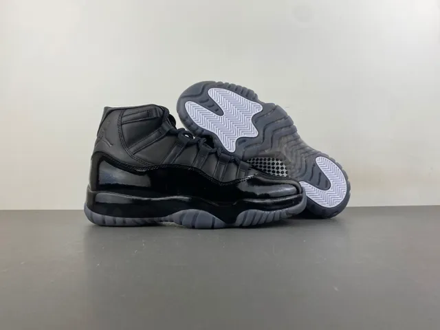 Air Jordan 11 Black Patent Leather Basketball Shoes 13