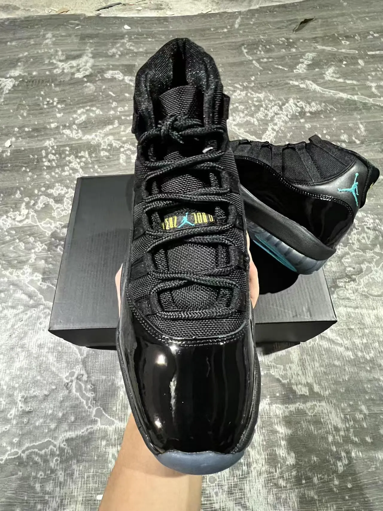 Air Jordan 11 Black Turquoise Jumpman Basketball Shoes 3