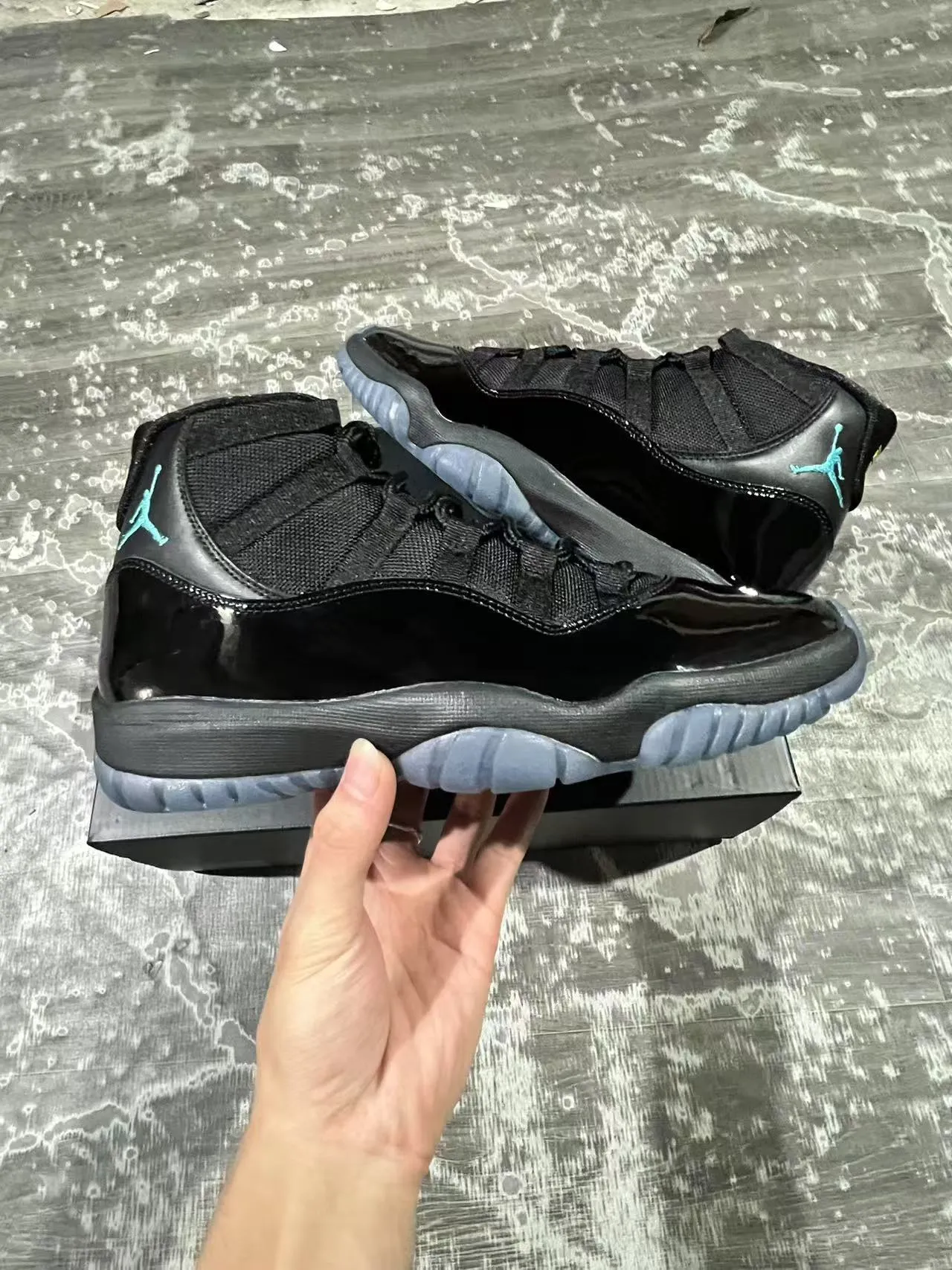 Air Jordan 11 Black Turquoise Jumpman Basketball Shoes 7