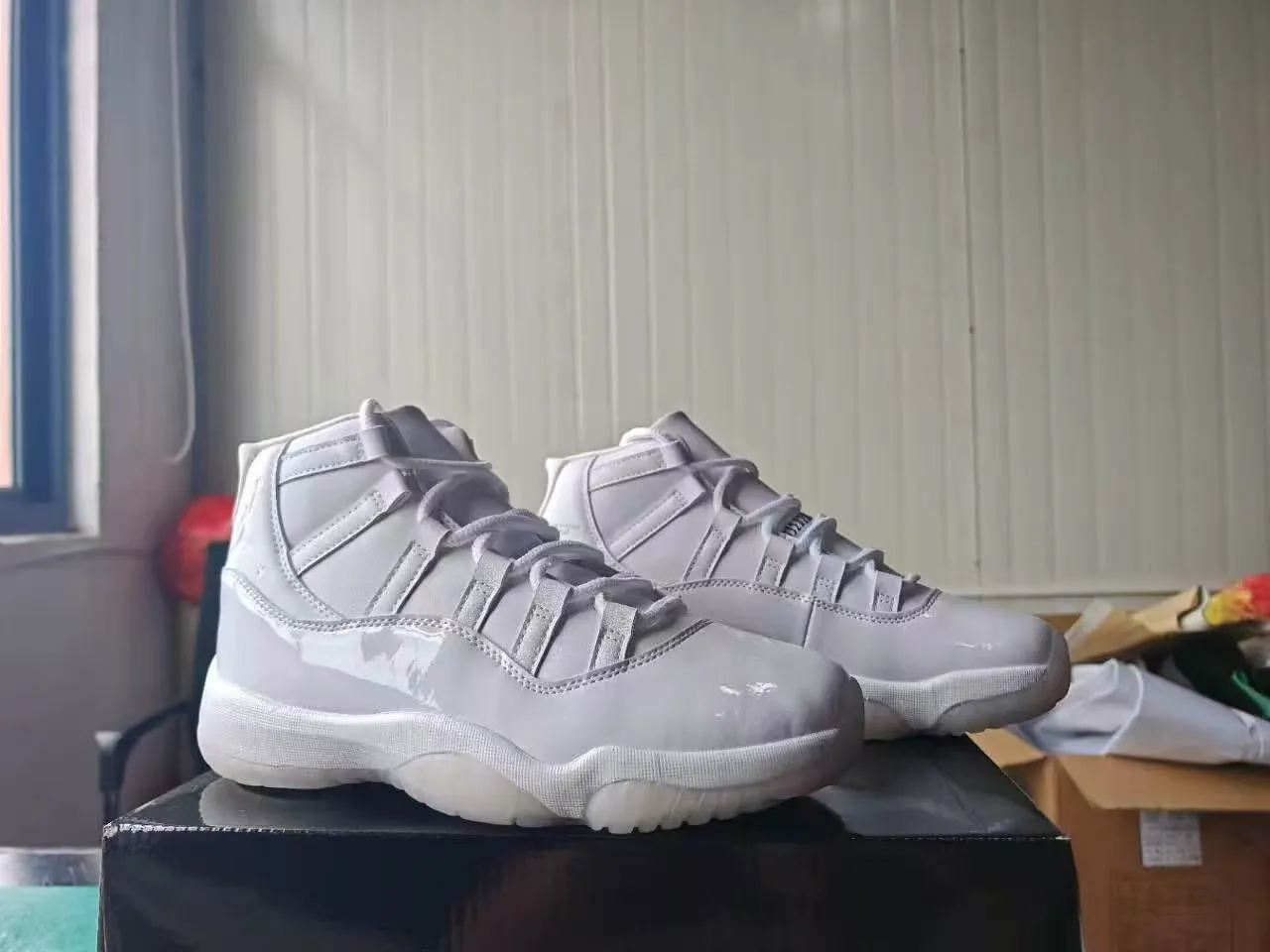 Air Jordan 11 Monochromatic White Basketball Shoes 2