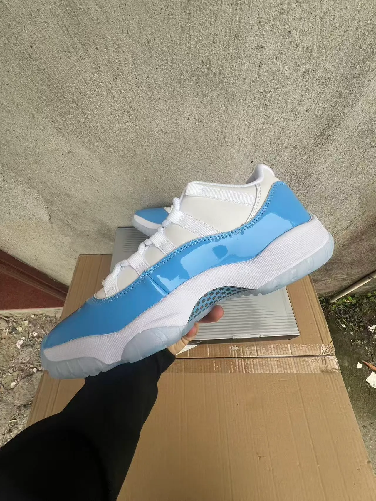 Air Jordan 11 White Light Blue Patent Leather Basketball Shoes 6