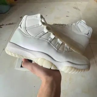 Air Jordan 11 White Patent Leather High-Top Basketball Shoes