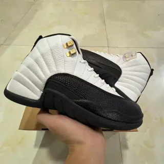 Air Jordan 12 White Black Gold Lace Lock Basketball Shoes