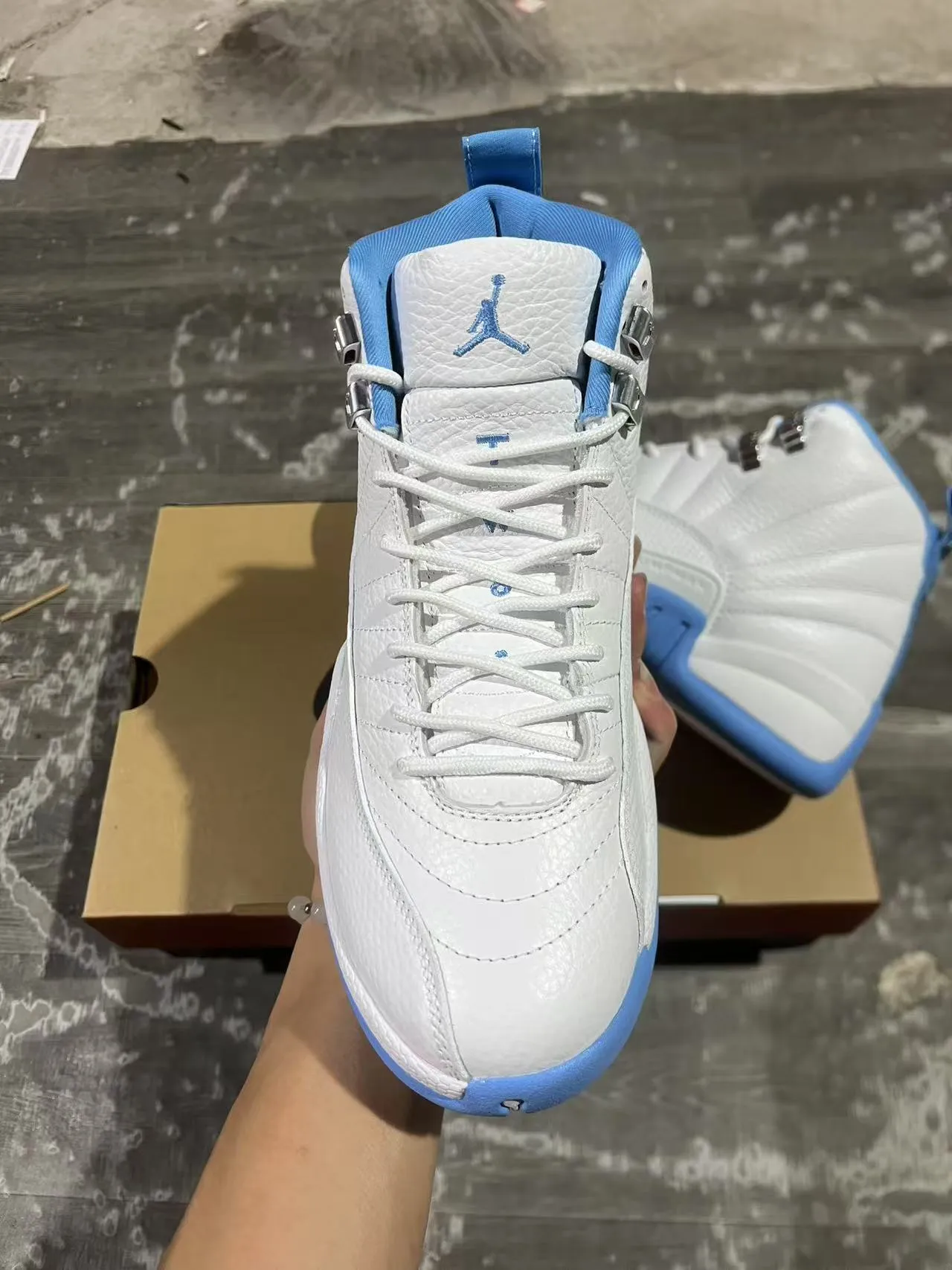 Air Jordan 12 White Blue Basketball Shoes 3