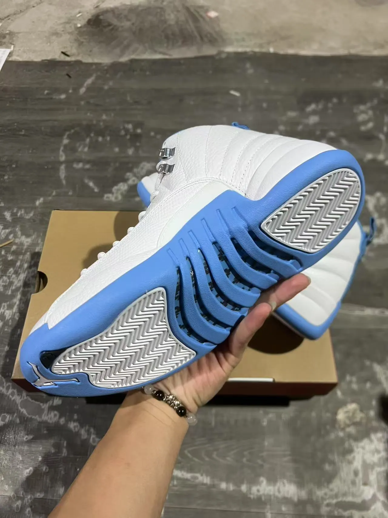 Air Jordan 12 White Blue Basketball Shoes 6