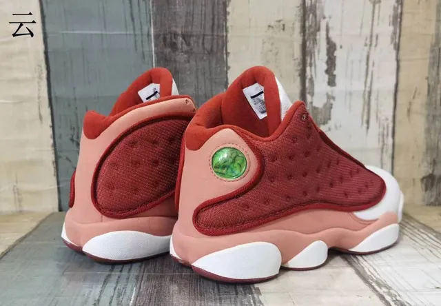 Air Jordan 13 Red and White Basketball Shoes 3