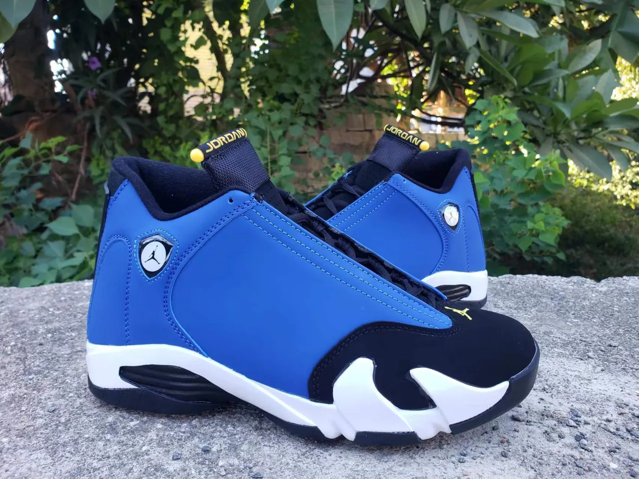 Air Jordan 14 Azul Real Preto Branco Tênis de Basquete 3