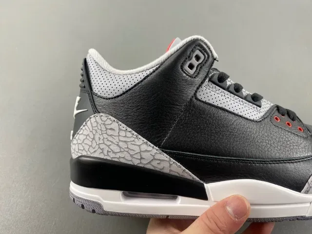 Air Jordan 3 Black Cement Impression d'Éléphant Chaussures de Basketball 2