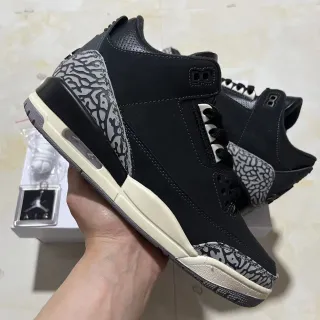 Air Jordan 3 黑色爆裂纹篮球鞋