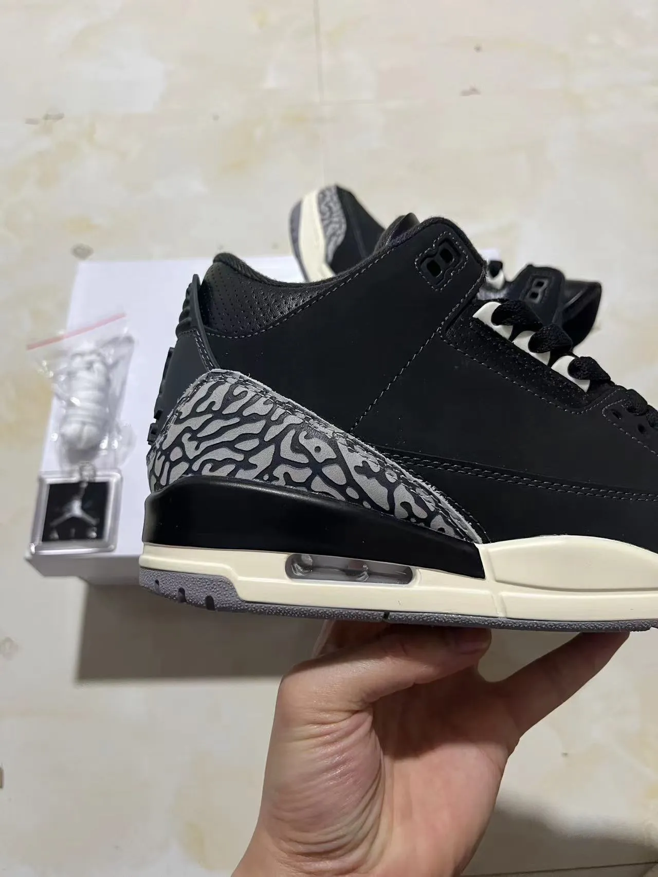 Air Jordan 3 Black Elephant Print Basketball Shoes 7