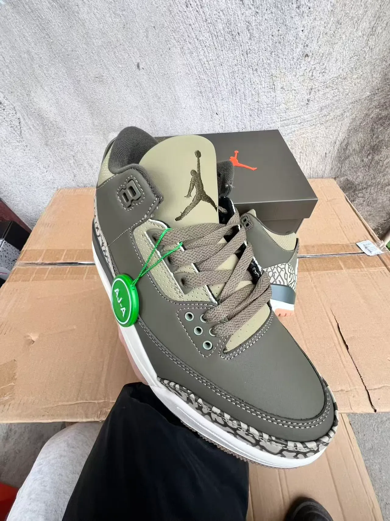 Air Jordan 3 Olive Elephant Print Chaussures de Basketball 2