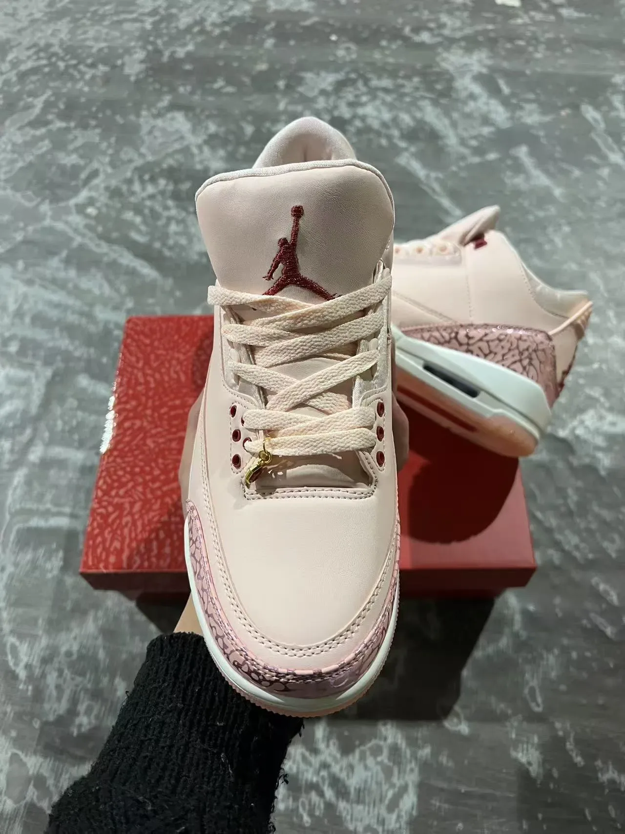 Air Jordan 3 Rosa Pálido impressão de elefante tênis de basquete 3