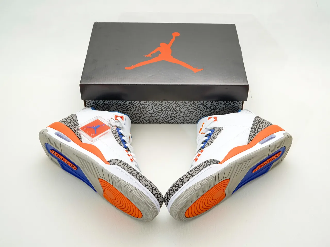 Air Jordan 3 White Orange Blue Elephant Print Basketball Shoes 3