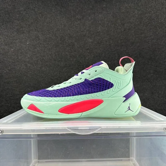 Tênis de basquete Air Jordan 37 em malha verde-menta e roxo 2