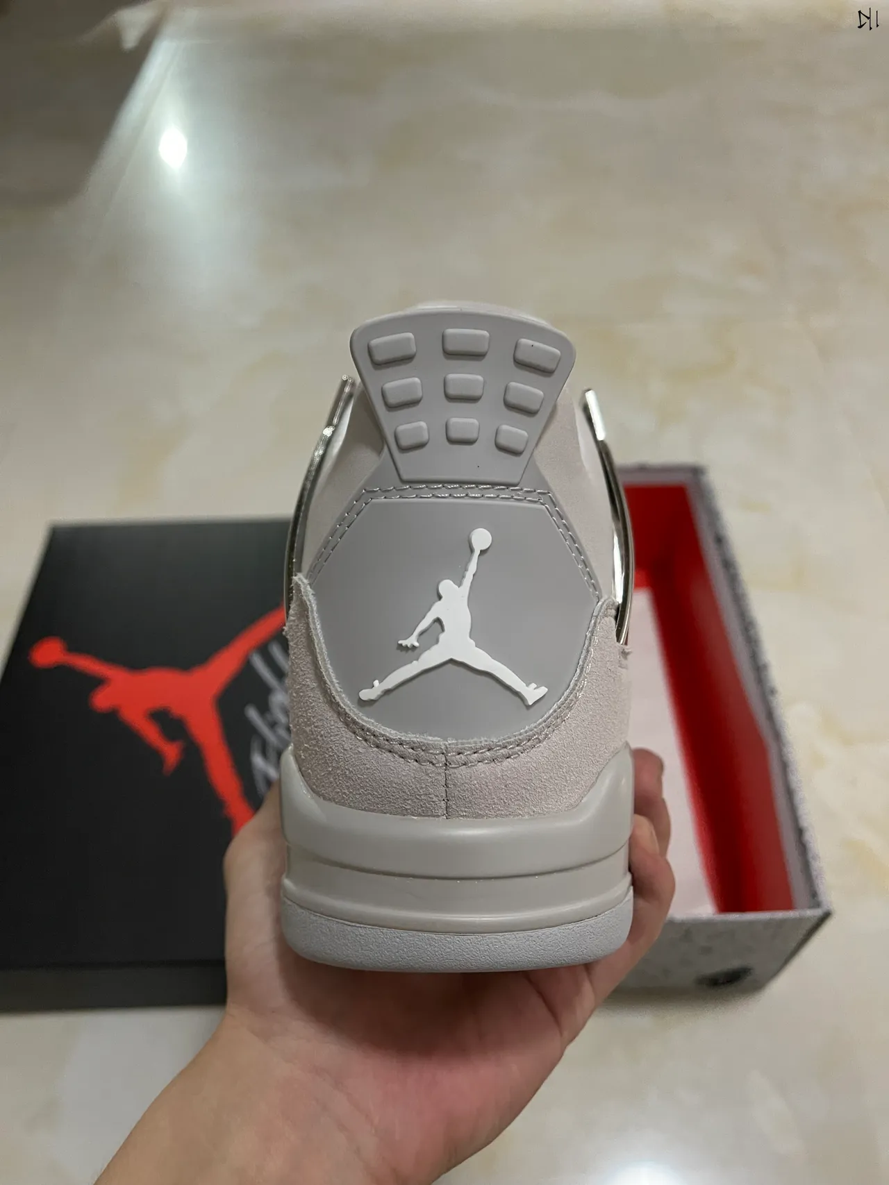 Air Jordan 4 Light Gray Metallic Lace Lock Basketball Shoes 7