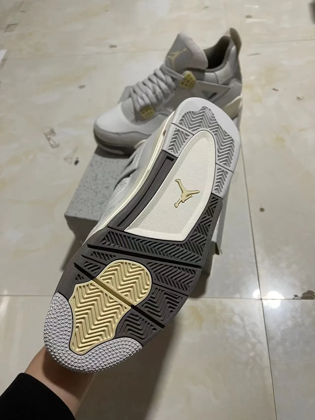 Air Jordan 4 Gris Clair Off-White Chaussures de Basketball 5