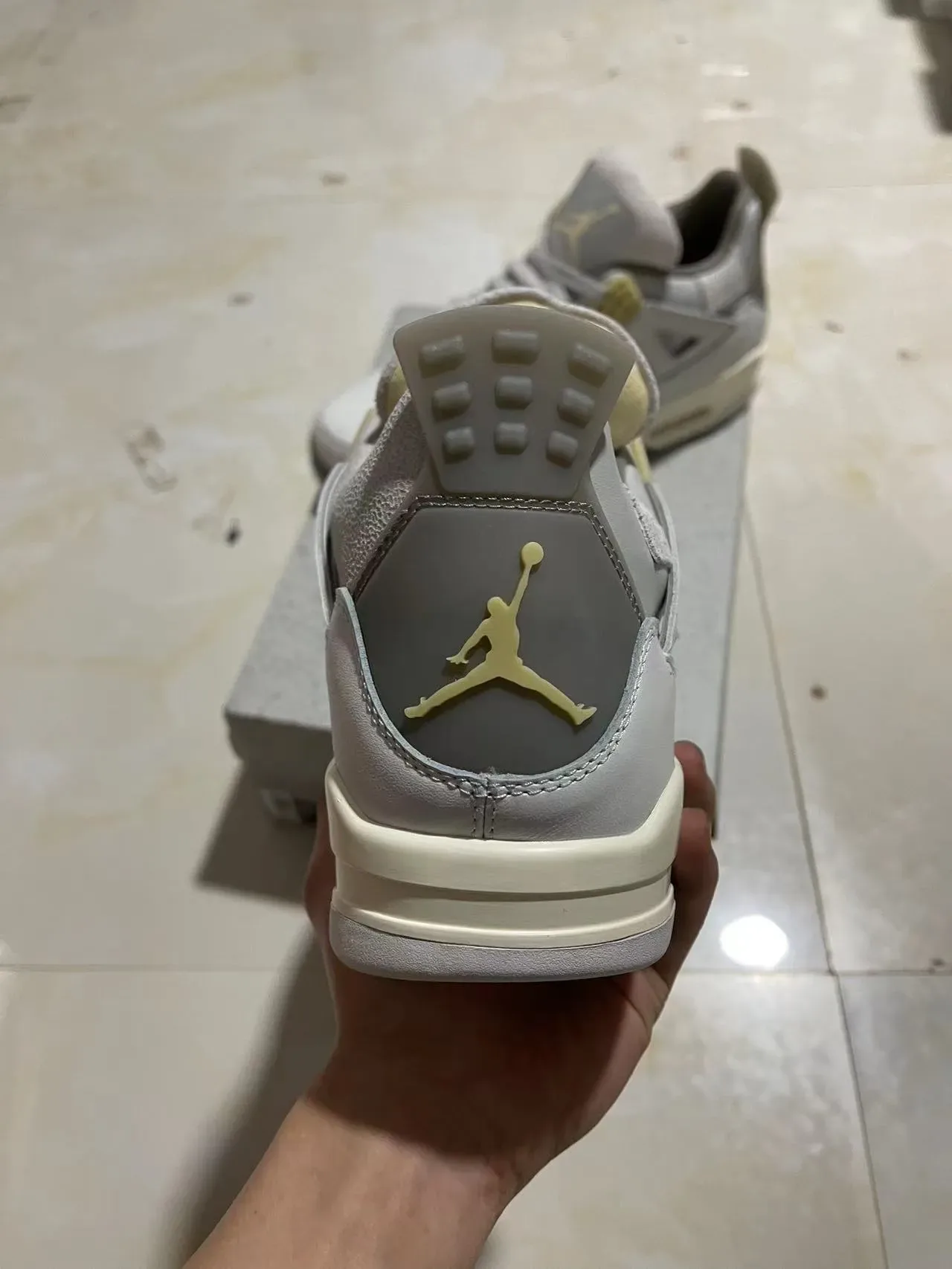 Air Jordan 4 Gris Clair Off-White Chaussures de Basketball 6