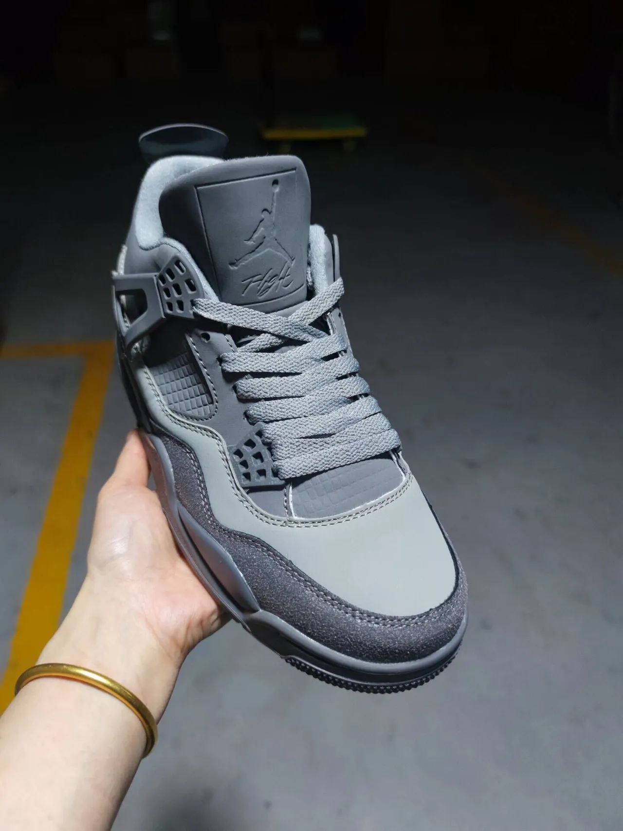 Air Jordan 4 Monochromatic Gray Basketball Shoes 2