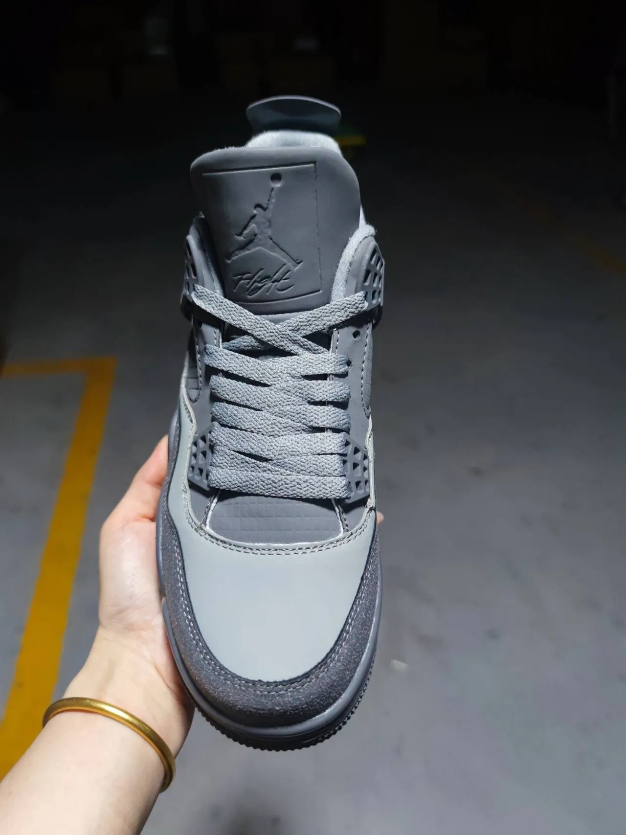 Air Jordan 4 Monochromatic Gray Basketball Shoes 3