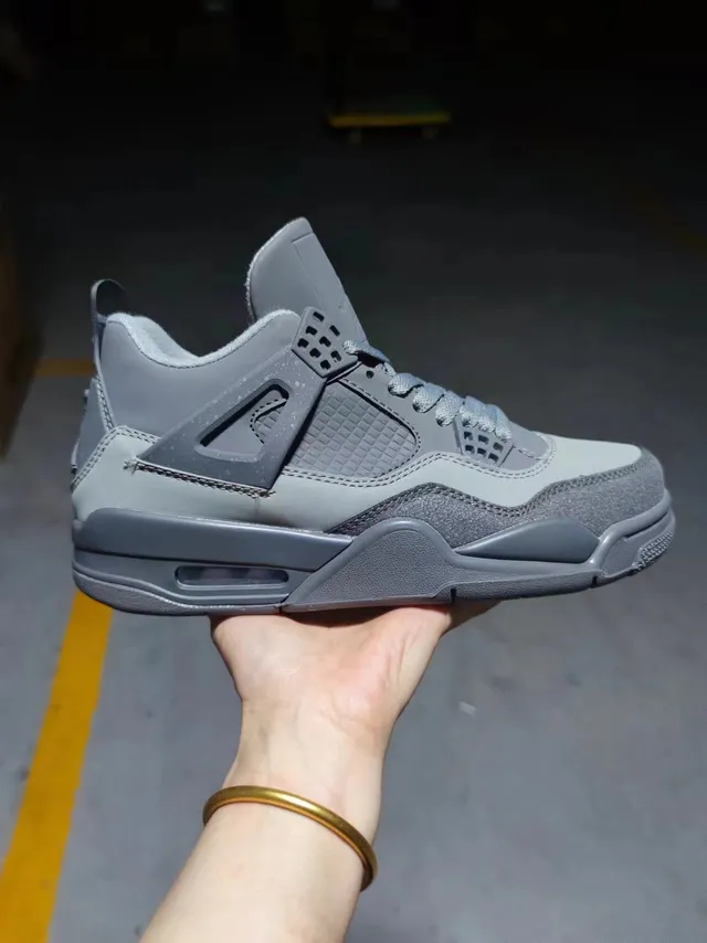 Air Jordan 4 Monochromatic Gray Basketball Shoes 4