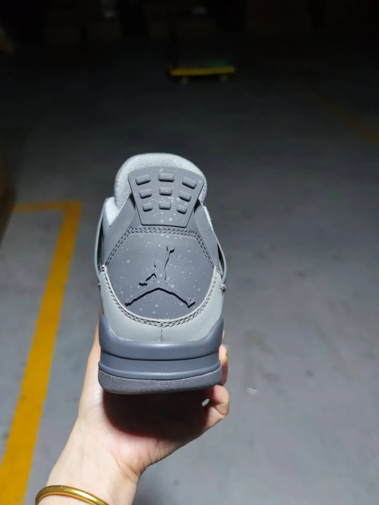 Air Jordan 4 Monochromatic Gray Basketball Shoes 6