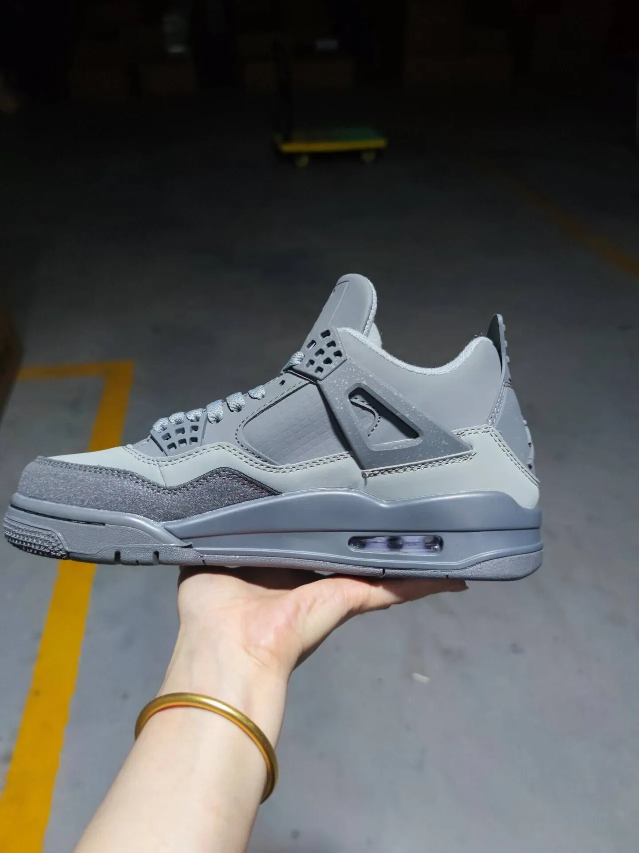 Air Jordan 4 Monochromatic Gray Basketball Shoes 7