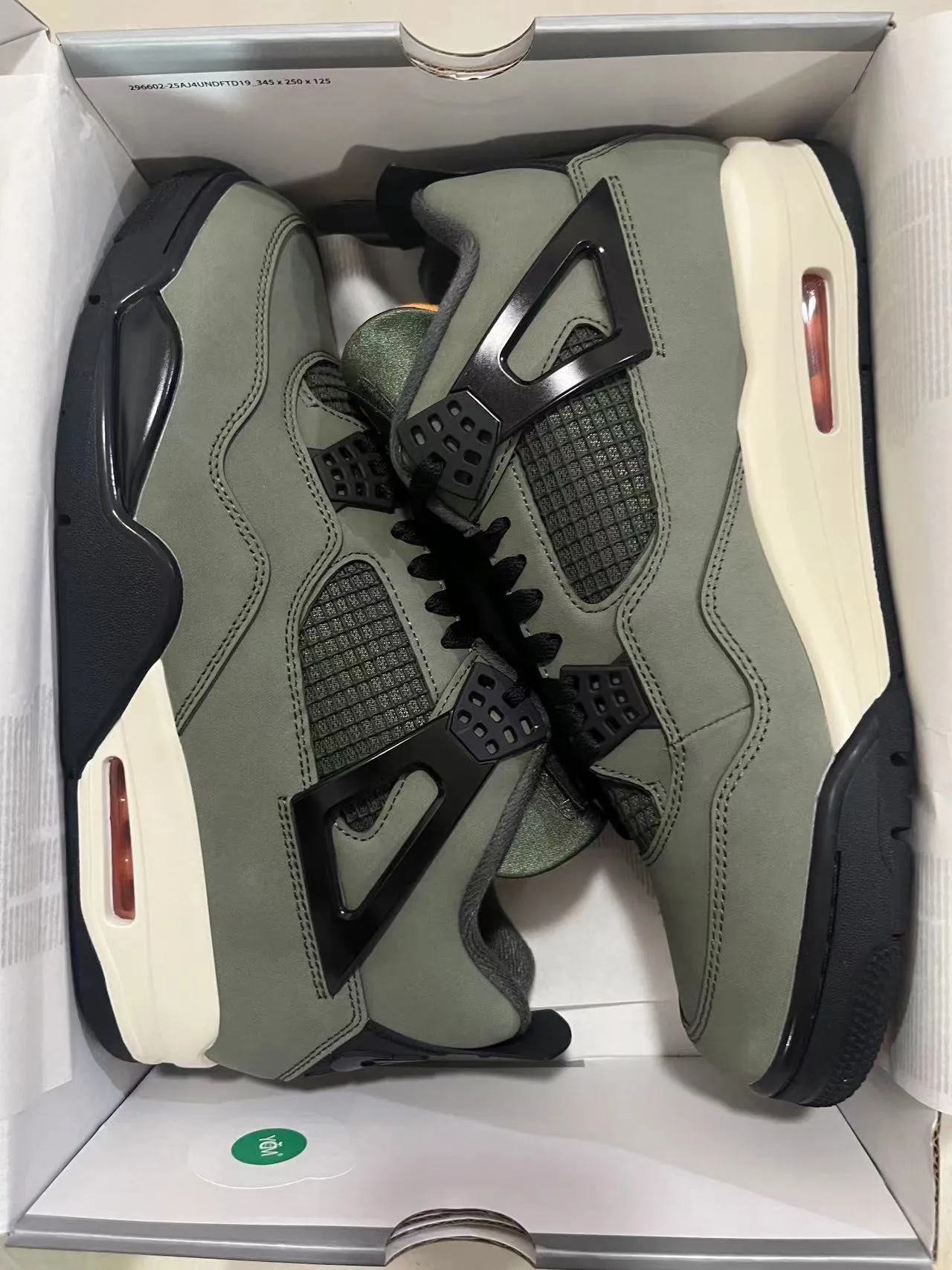 Air Jordan 4 Verde Oliva Preto Creme Tênis de Basquete 9