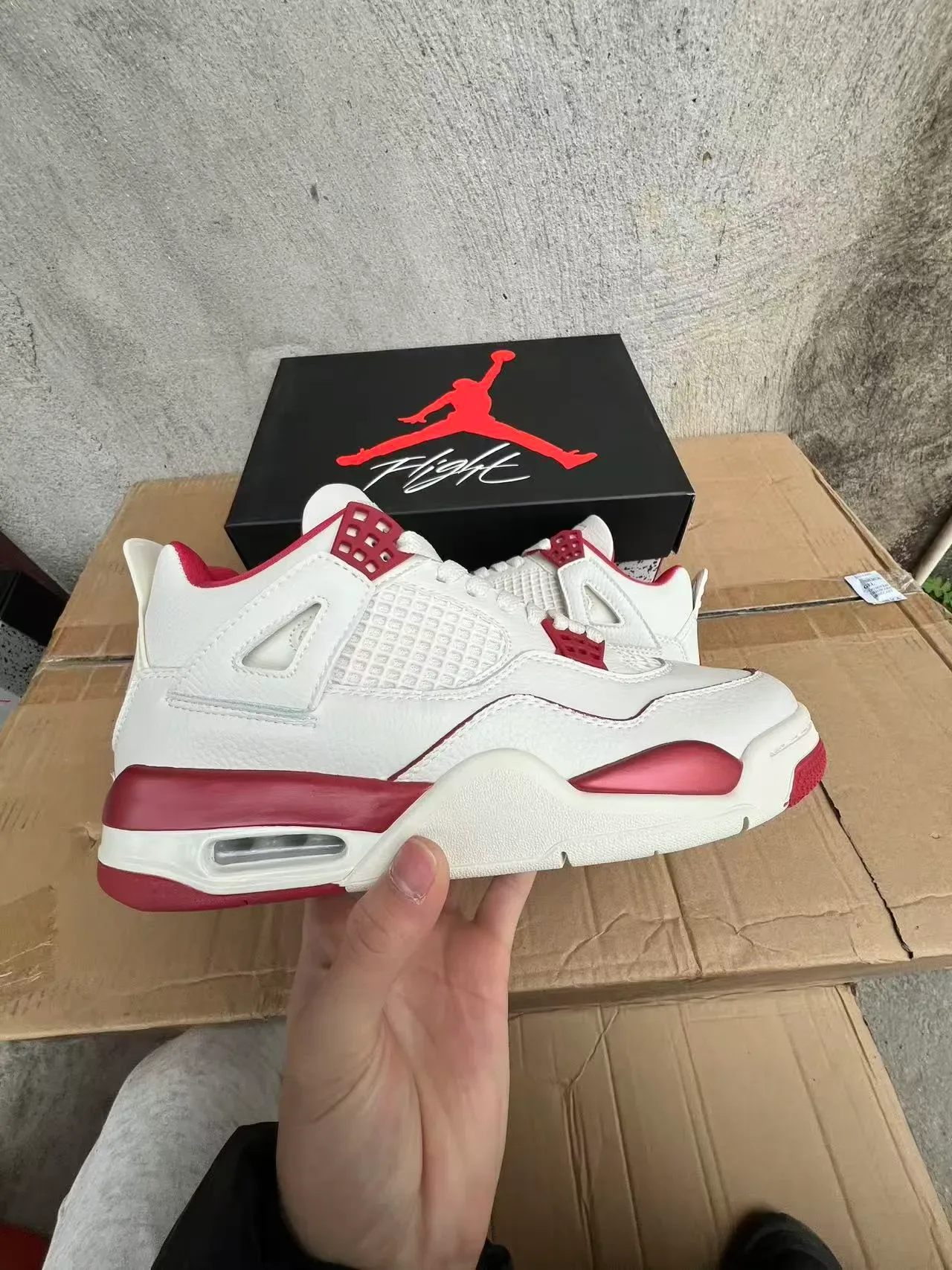 Air Jordan 4 branco e vermelho tênis de basquete 7