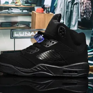Air Jordan 5 All-Black Basketball Shoes