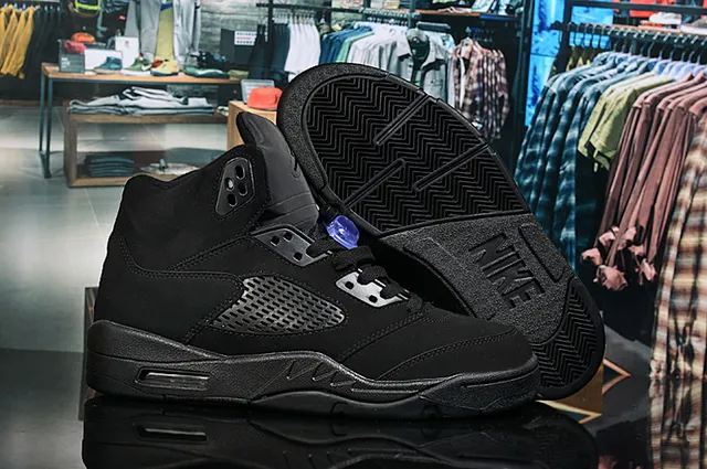 Air Jordan 5 All-Black Basketball Shoes 6