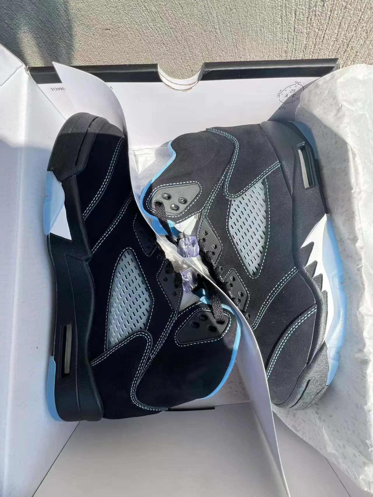 Air Jordan 5 Black Light Blue Mesh Basketball Shoes 9