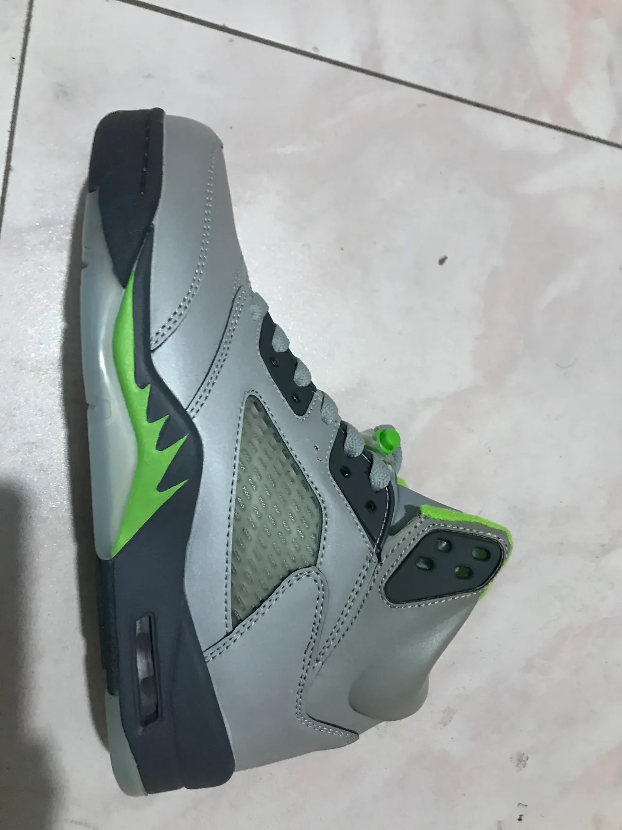 Air Jordan 5 Gray and Lime Green Basketball Shoes 4