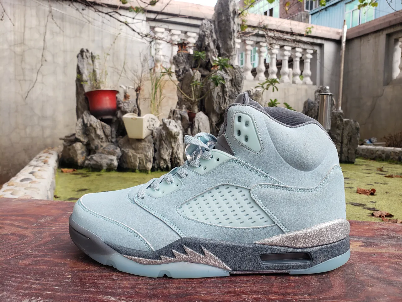 Air Jordan 5 Pale Ice Blue Gray Basketball Shoes 4
