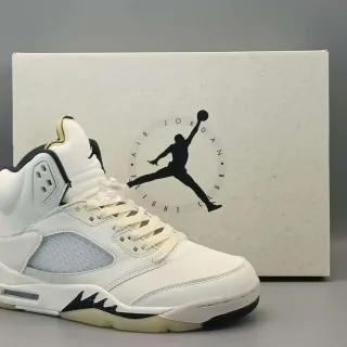Air Jordan 5 White Black Basketball Shoes