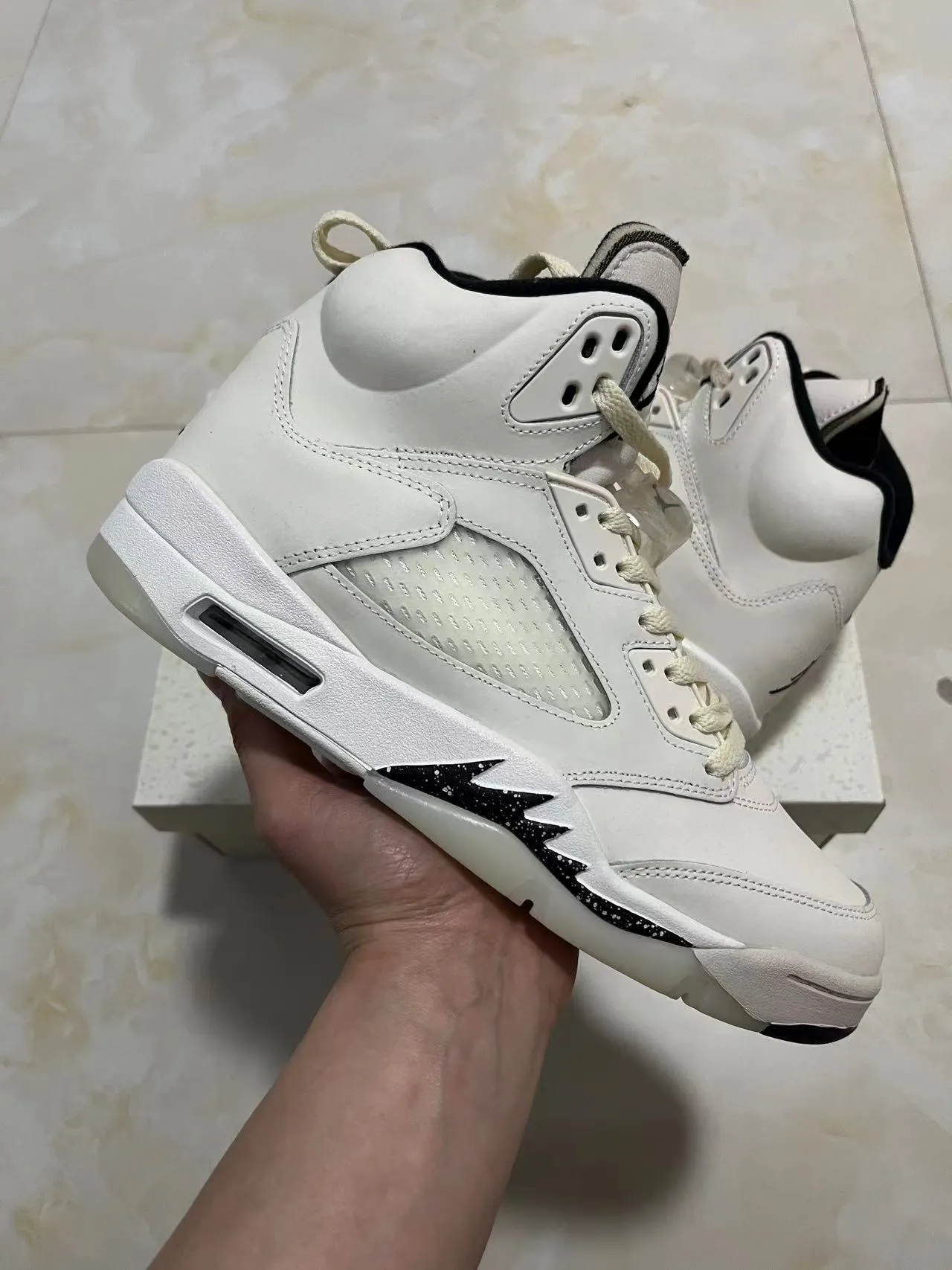 Air Jordan 5 White Black High-Top Leather And Mesh Basketball Shoes 9